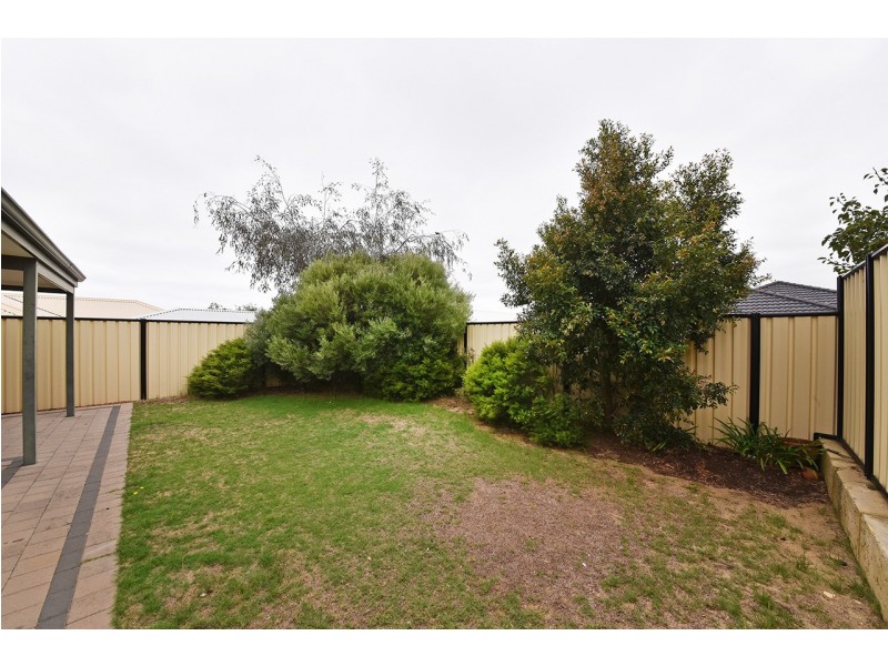 21 Lakewood Terrace, Clarkson WA 6030