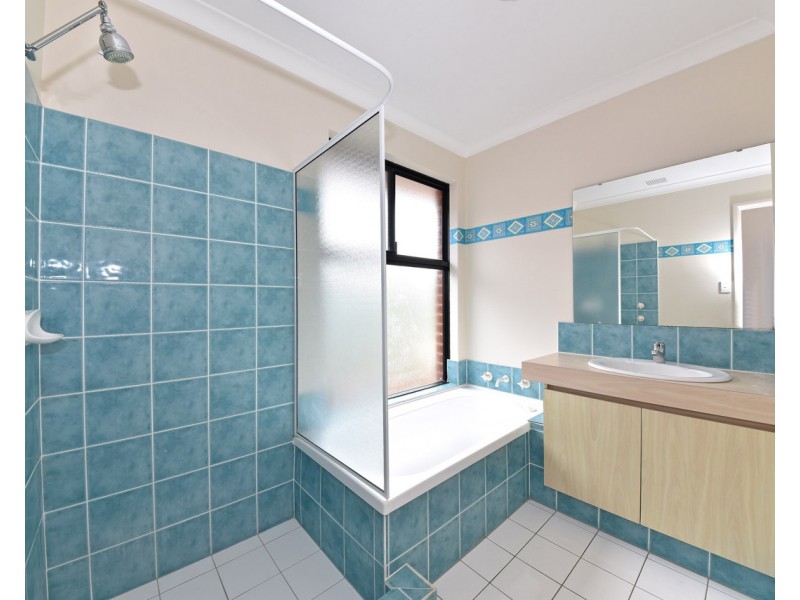 6 Mayne Way, Merriwa WA 6030