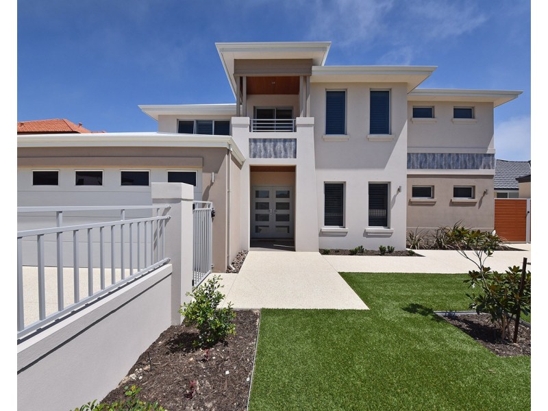 4 Eton Pass, Mindarie WA 6030