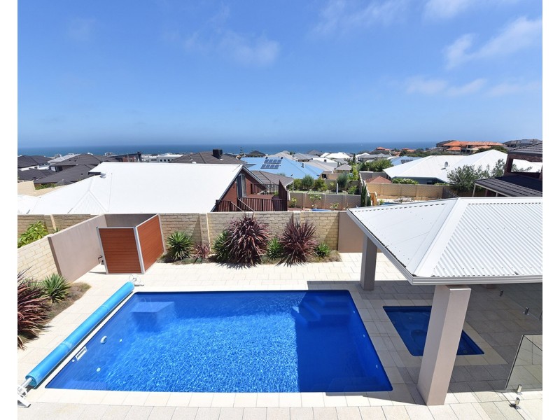 4 Eton Pass, Mindarie WA 6030