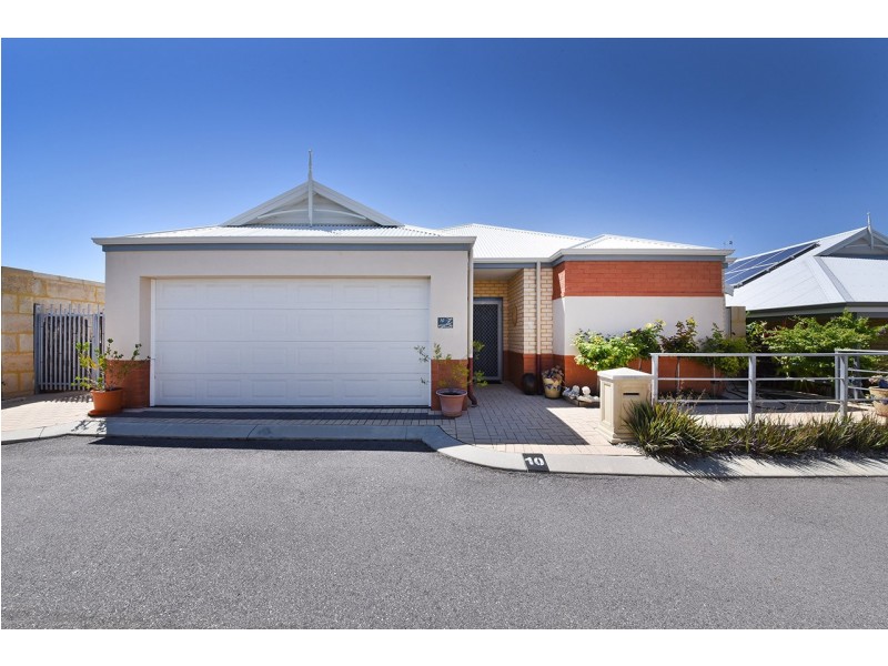 10 Langston Drive, Yanchep WA 6035