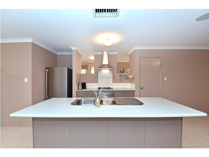 137 Liberty Drive, Clarkson WA 6030