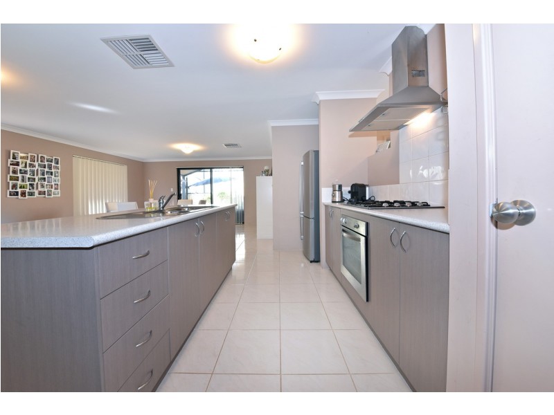 137 Liberty Drive, Clarkson WA 6030