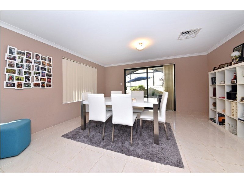 137 Liberty Drive, Clarkson WA 6030