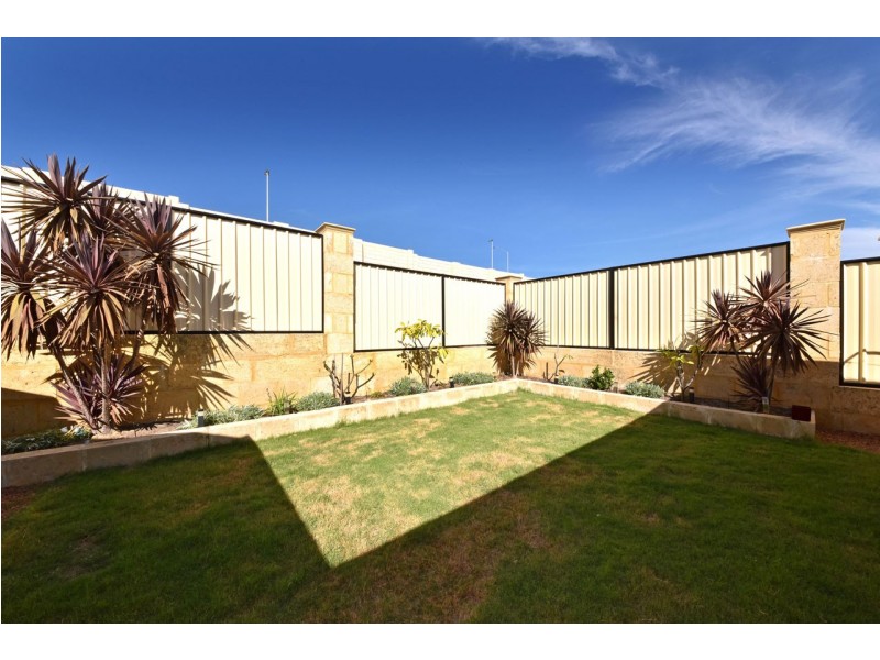 137 Liberty Drive, Clarkson WA 6030