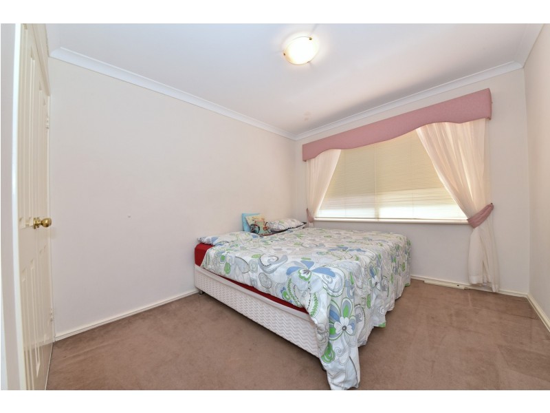 5 Selby Court, Mindarie WA 6030