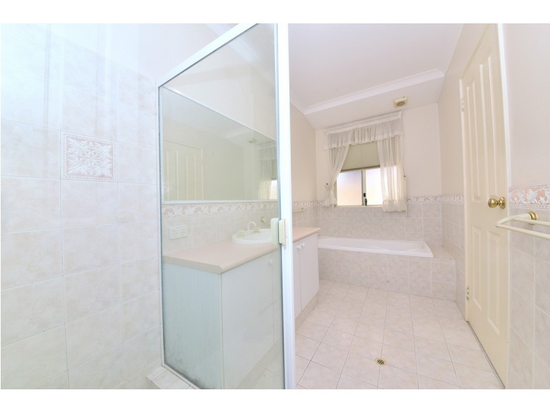 5 Selby Court, Mindarie WA 6030