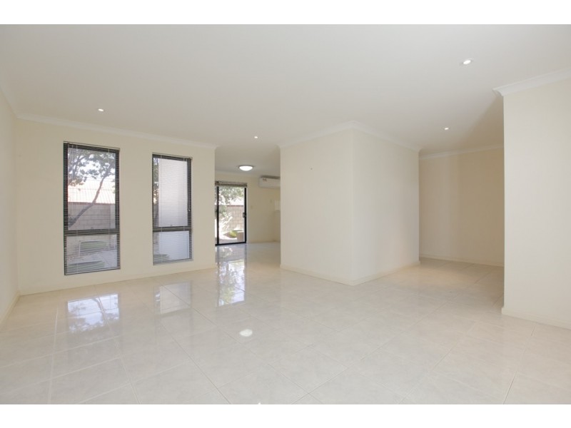 4A Syros Court, Mindarie WA 6030