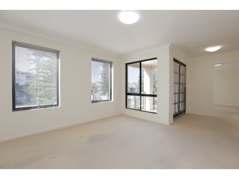 4A Syros Court, Mindarie WA 6030