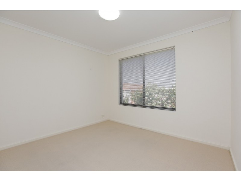 4A Syros Court, Mindarie WA 6030