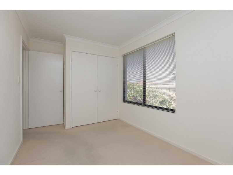 4A Syros Court, Mindarie WA 6030