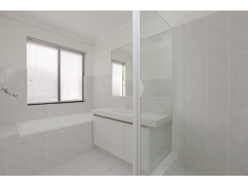 4A Syros Court, Mindarie WA 6030