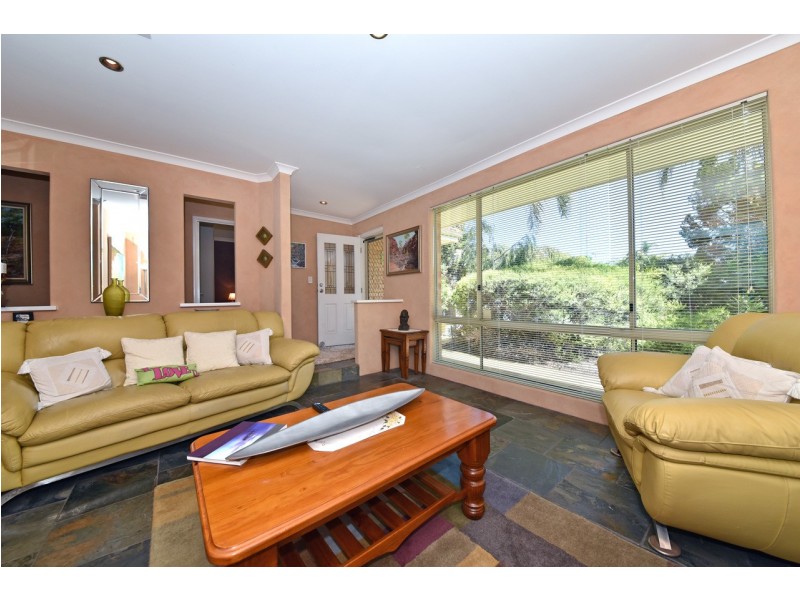 4 Magenta Rise, Clarkson WA 6030