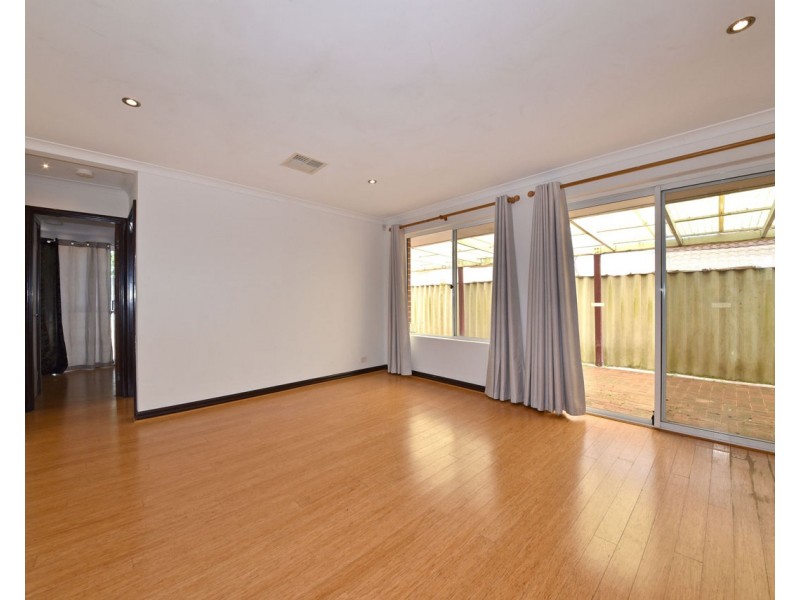 20 Whiston Crescent, Clarkson WA 6030