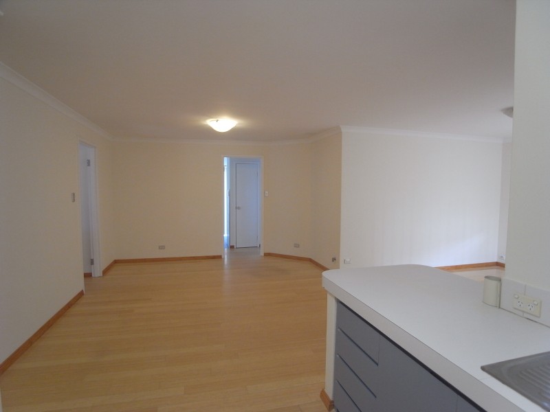 25 White Tern Elbow, Quinns Rocks WA 6030