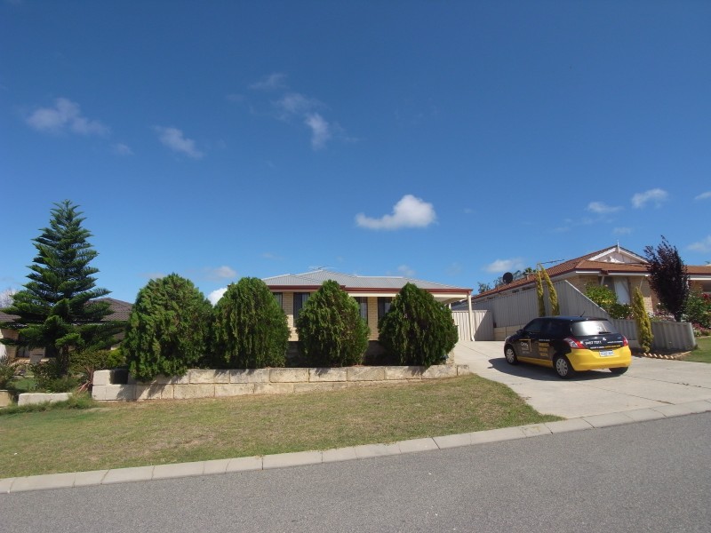 17 Drammen Elbow, Merriwa WA 6030