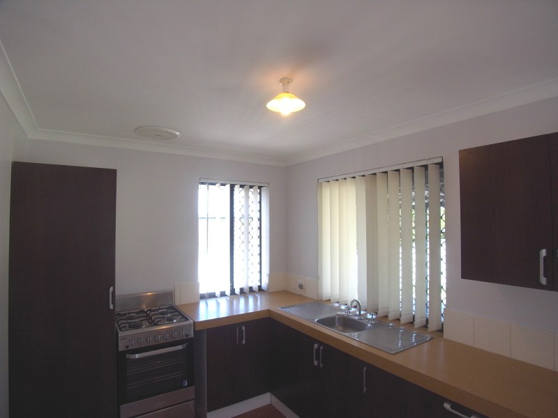 17 Drammen Elbow, Merriwa WA 6030