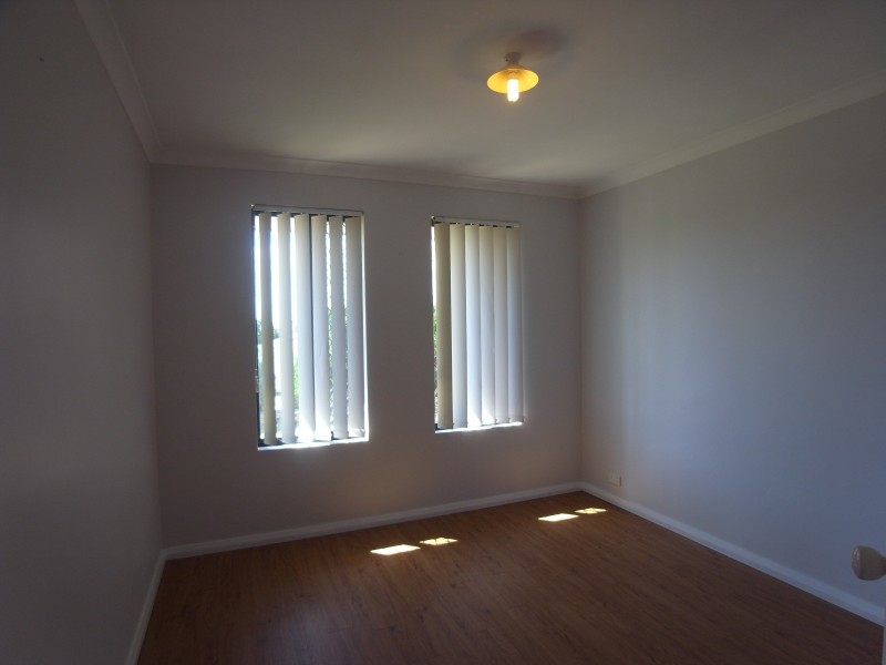 17 Drammen Elbow, Merriwa WA 6030