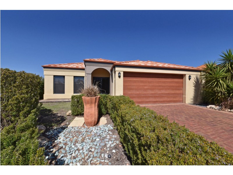 12 Oare Lane, Butler WA 6036