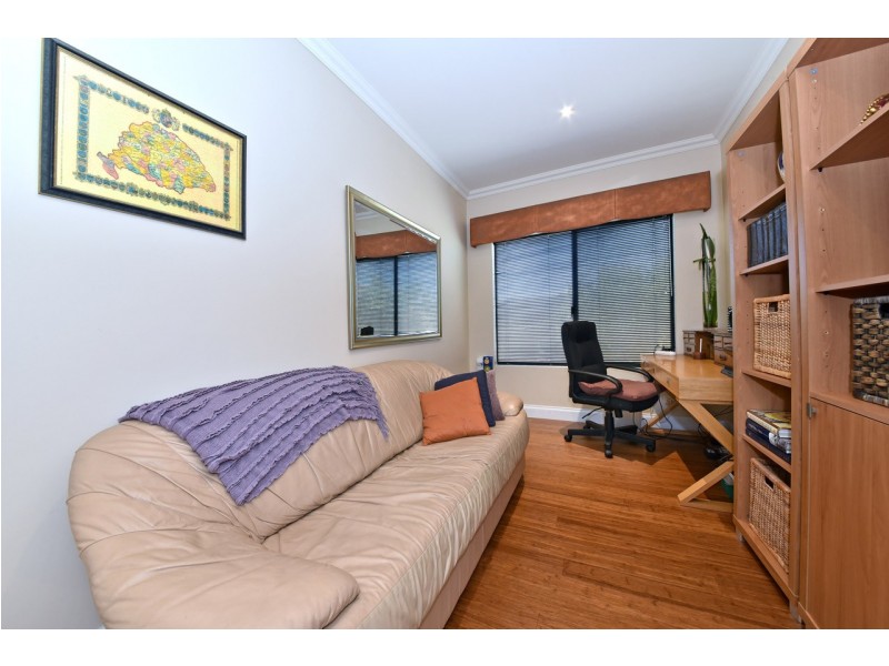 12 Oare Lane, Butler WA 6036