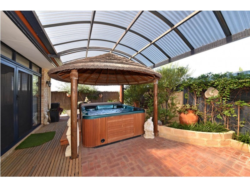 12 Oare Lane, Butler WA 6036