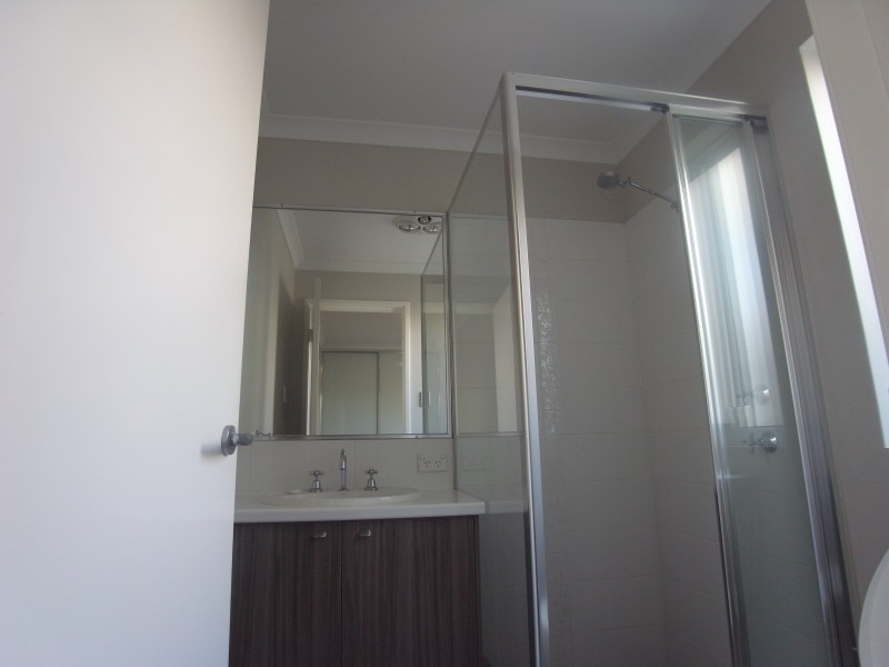 2/154  Benenden Avenue, Butler WA 6036