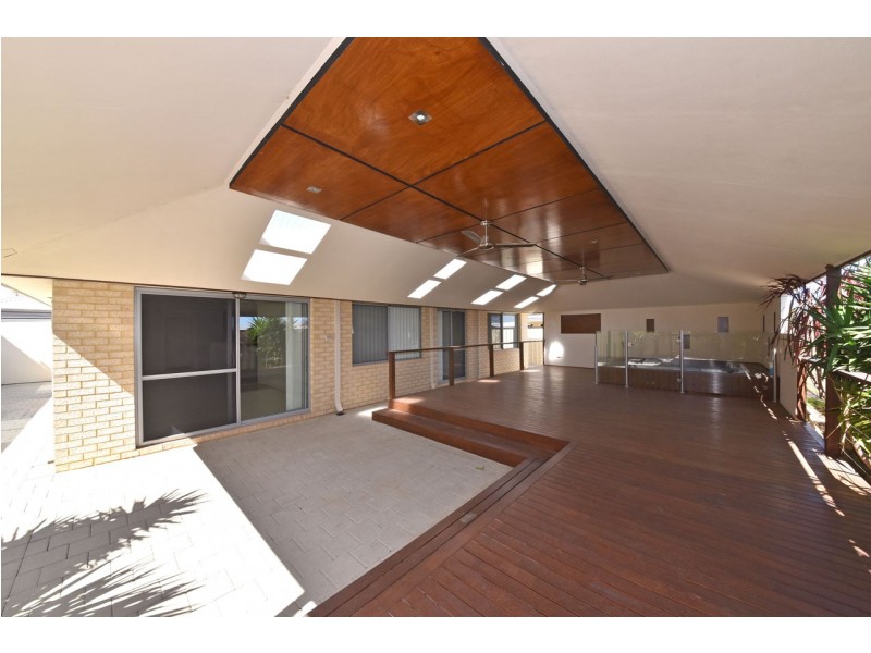 118 Liberty Drive, Clarkson WA 6030