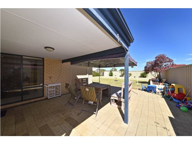 5 Tetbury Road, Butler WA 6036