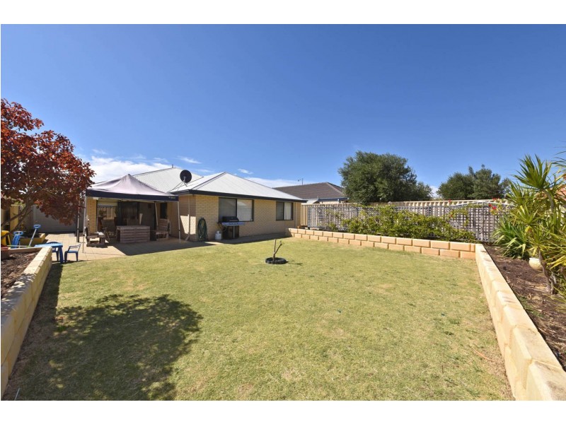 5 Tetbury Road, Butler WA 6036