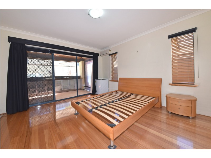 18 Bantry Bend, Mindarie WA 6030