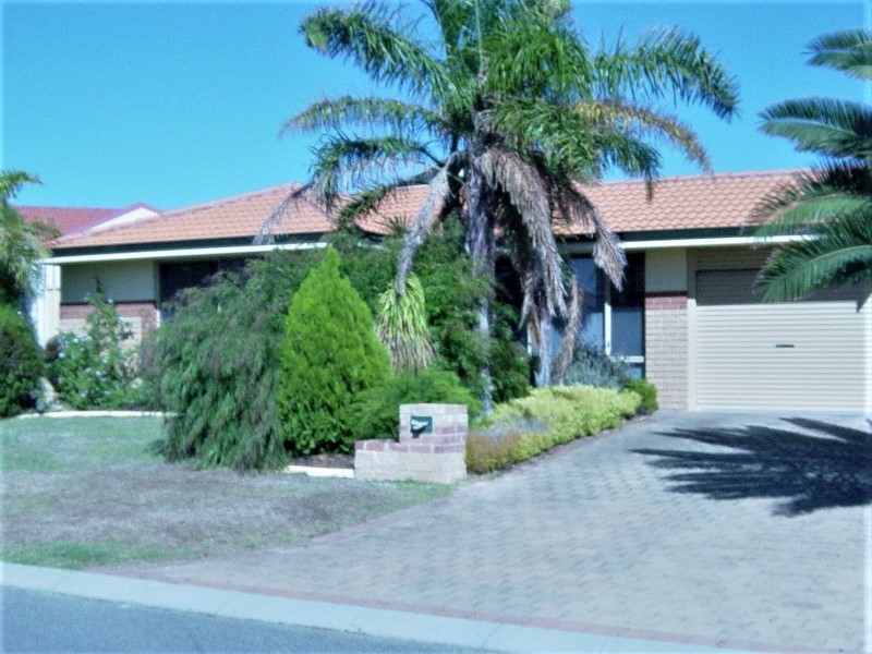 4 Nepean retreat, Quinns Rocks WA 6030