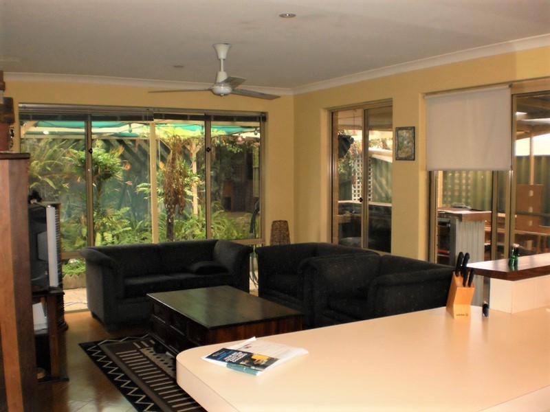 4 Nepean retreat, Quinns Rocks WA 6030