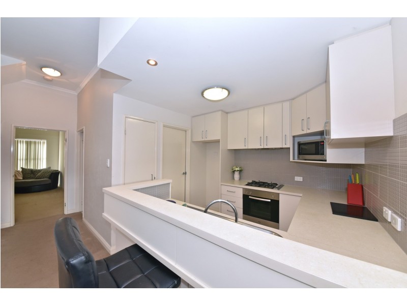 10/290 Ocean Keys Boulevard, Clarkson WA 6030