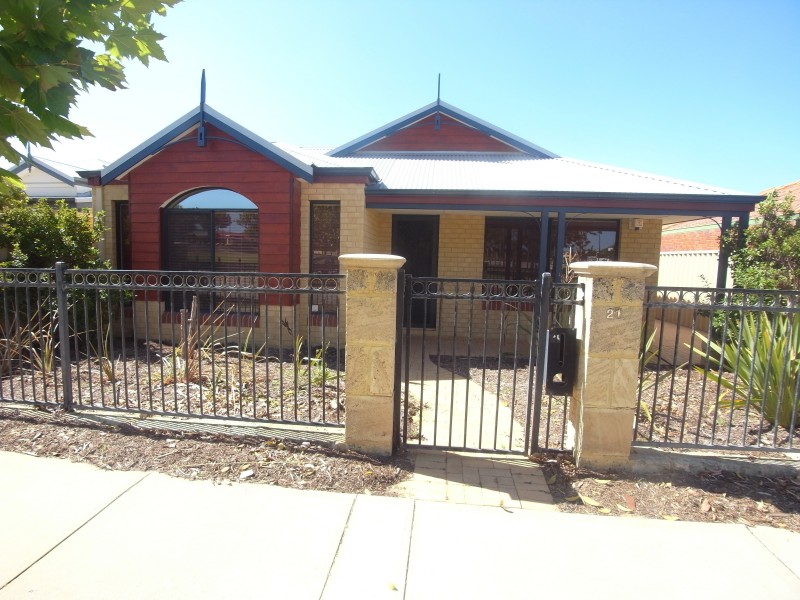 21 ALSTON WAY, Butler WA 6036