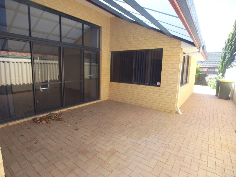 21 ALSTON WAY, Butler WA 6036