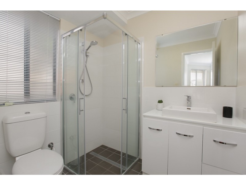 32 Durrington Glade, Clarkson WA 6030