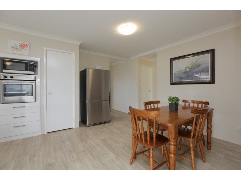 32 Durrington Glade, Clarkson WA 6030