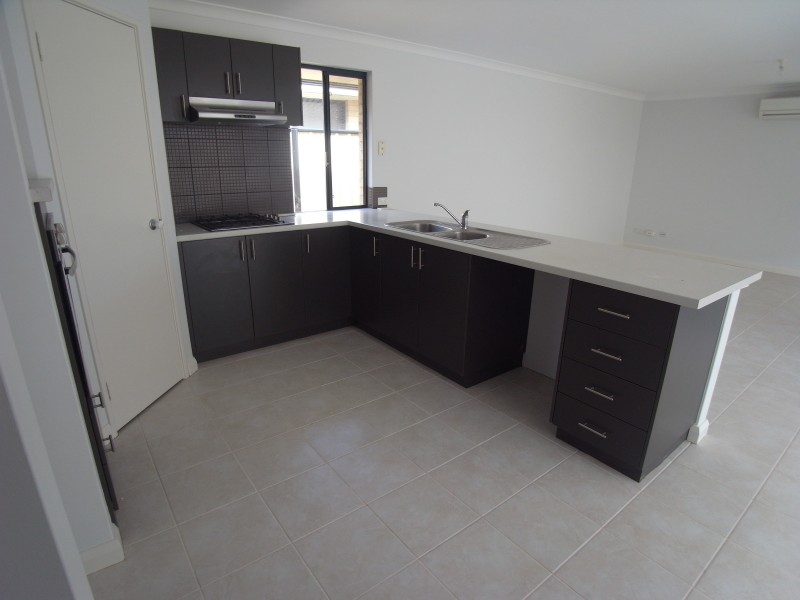 40 Arvada Street, Clarkson WA 6030