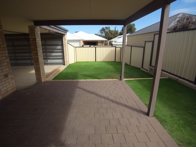 40 Arvada Street, Clarkson WA 6030