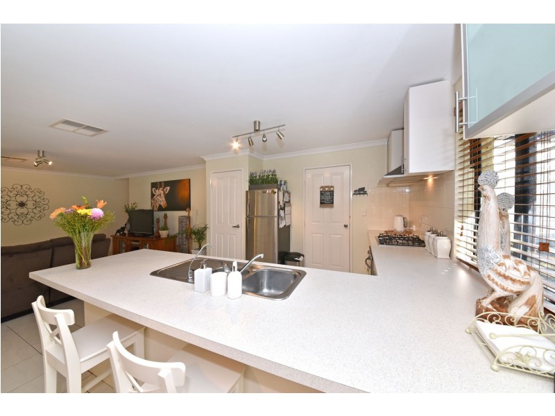 9 La Mirada Avenue, Clarkson WA 6030