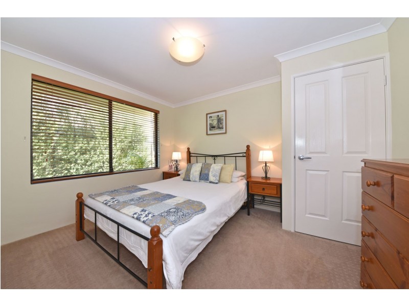 9 La Mirada Avenue, Clarkson WA 6030