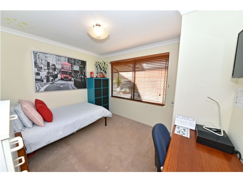 9 La Mirada Avenue, Clarkson WA 6030