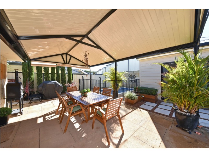 9 La Mirada Avenue, Clarkson WA 6030