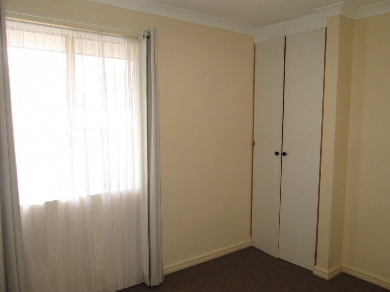 6 Burra Court, Clarkson WA 6030