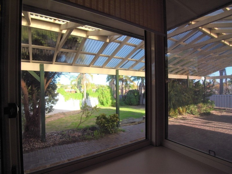 39 Hyland Crescent, Clarkson WA 6030