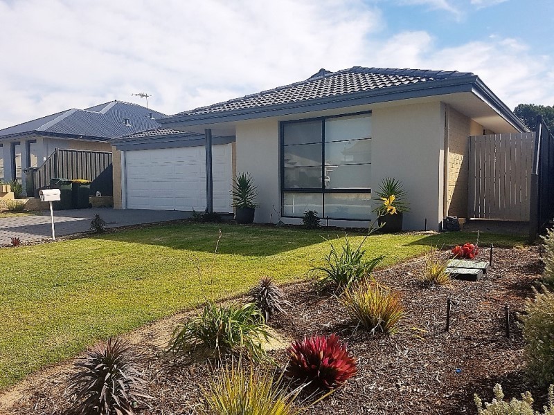 29 Bunker Crescent, Yanchep WA 6035