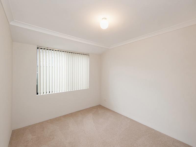 124 Seagrove Boulevard, Merriwa WA 6030