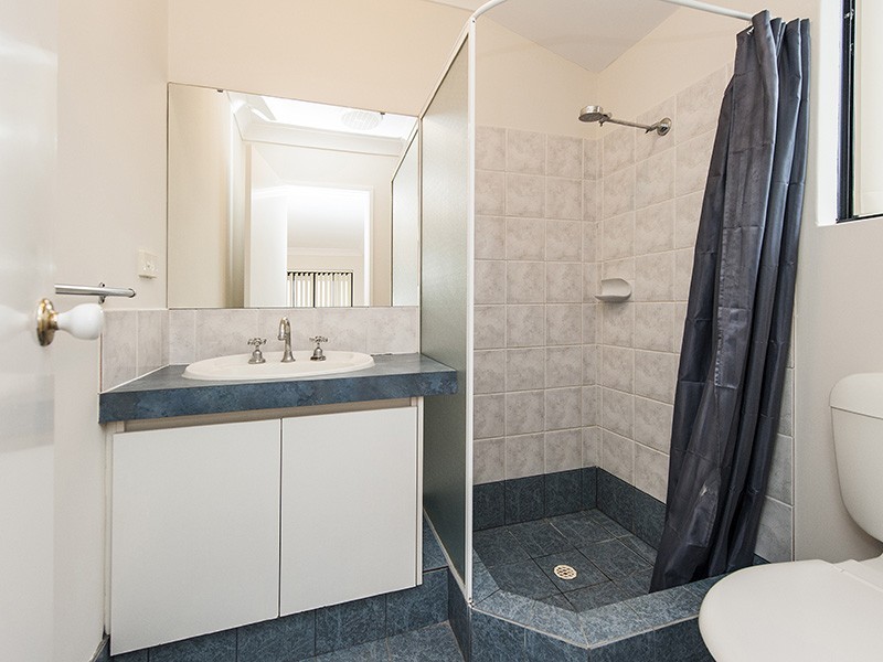 124 Seagrove Boulevard, Merriwa WA 6030