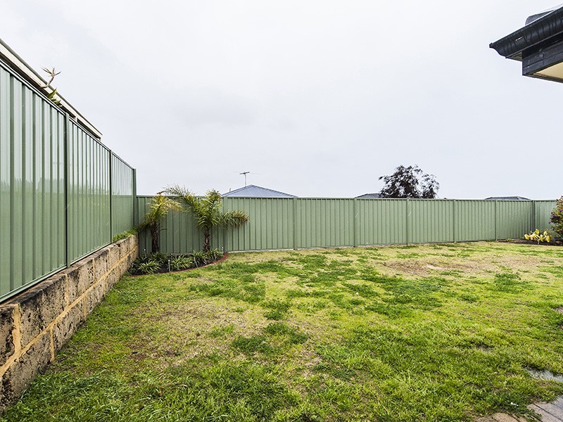 124 Seagrove Boulevard, Merriwa WA 6030