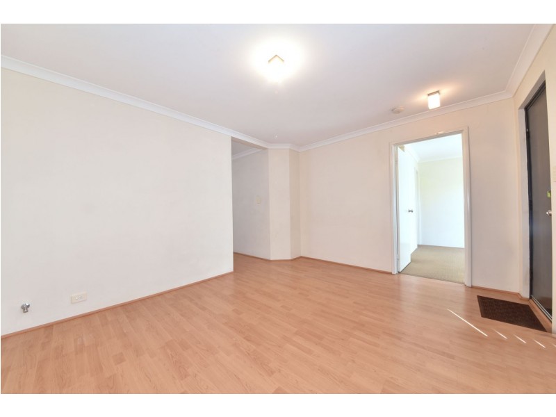 6 Cylinders Loop, Clarkson WA 6030